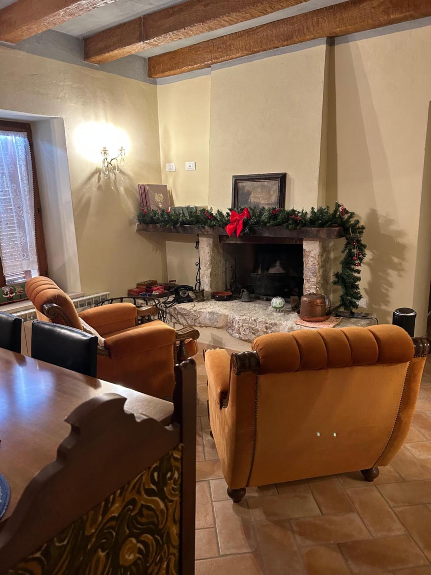 Appartamento Storico A Valle San Martino Di Spoleto Esterno foto