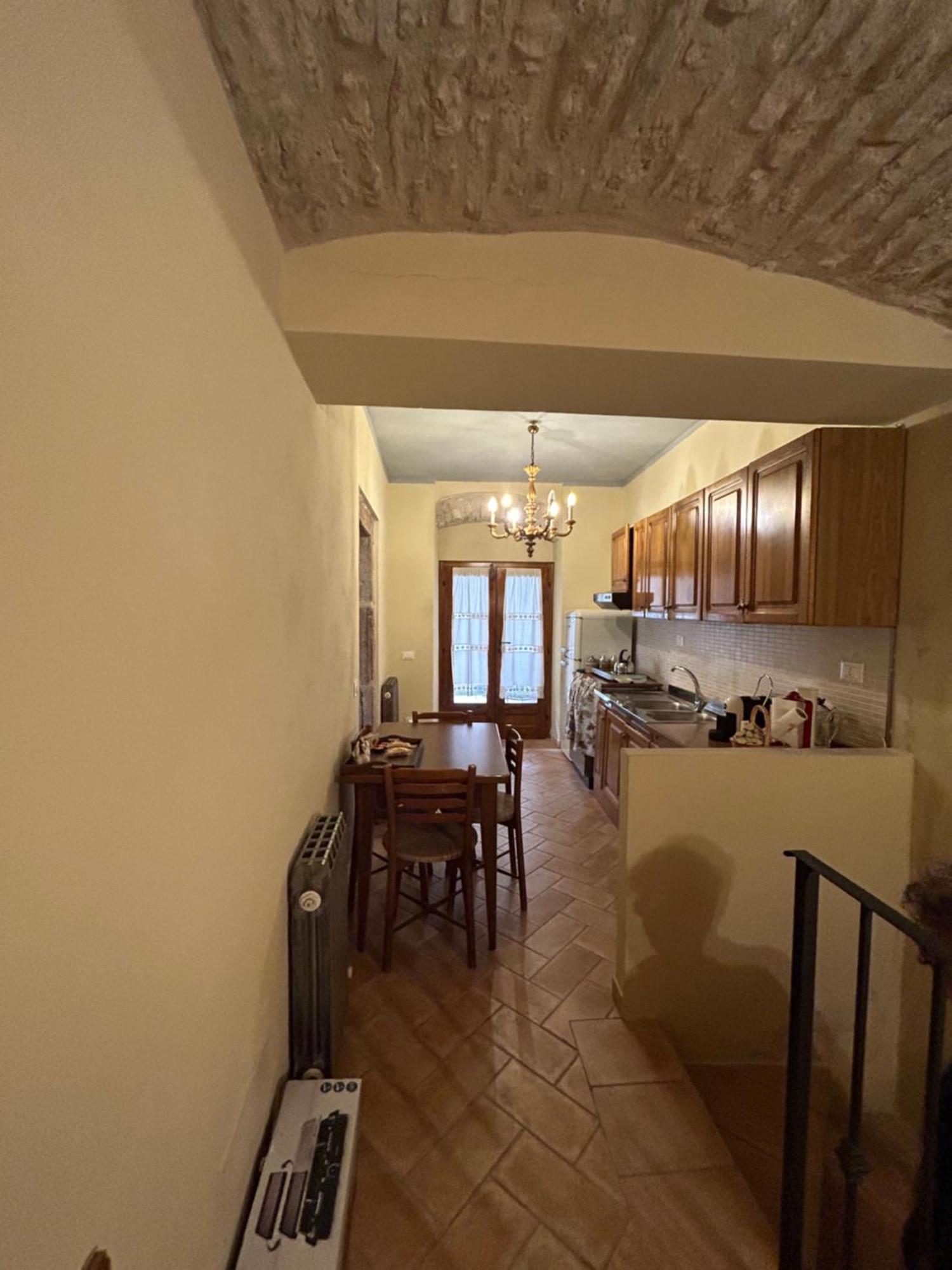 Appartamento Storico A Valle San Martino Di Spoleto Esterno foto