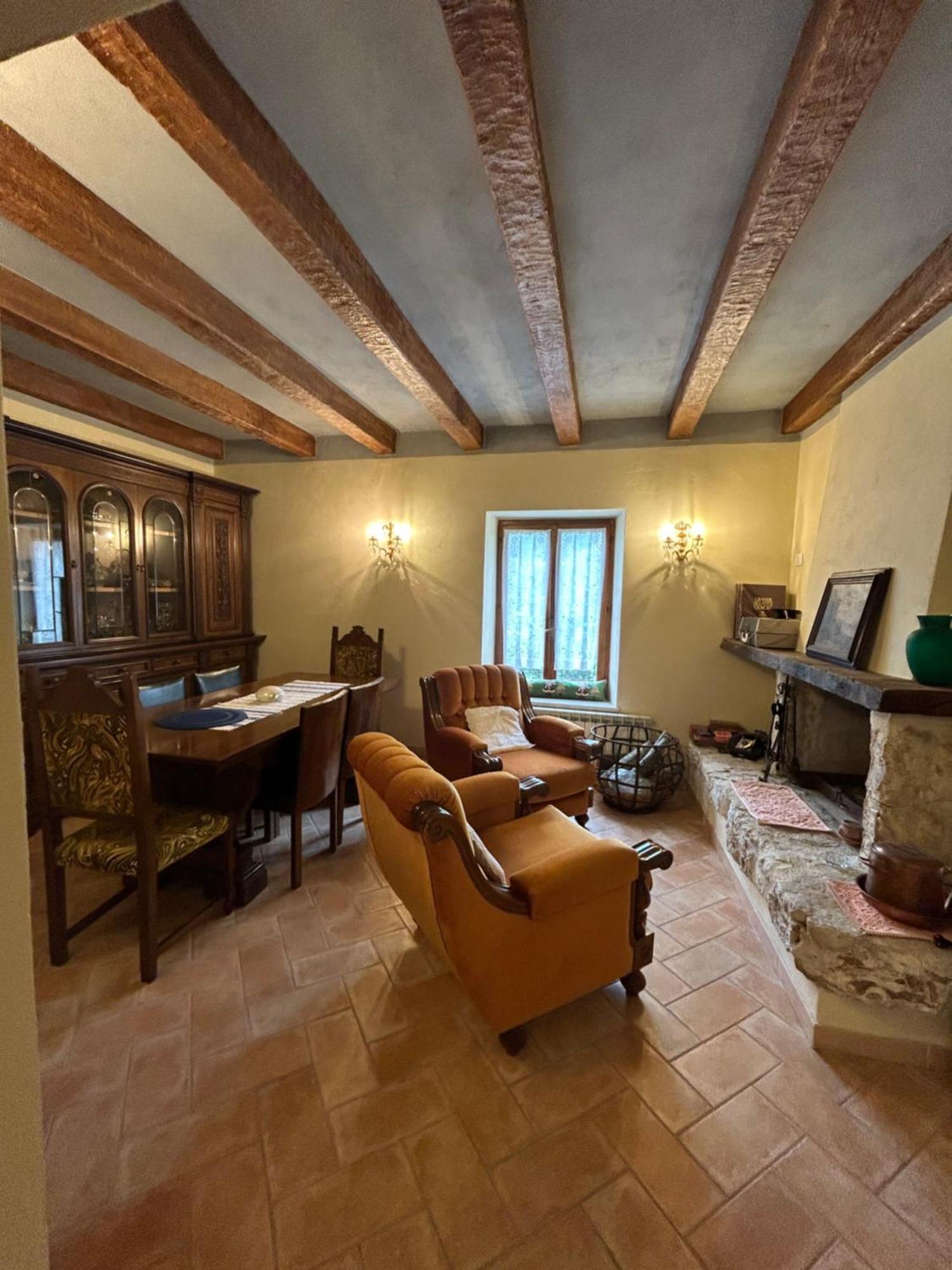 Appartamento Storico A Valle San Martino Di Spoleto Esterno foto