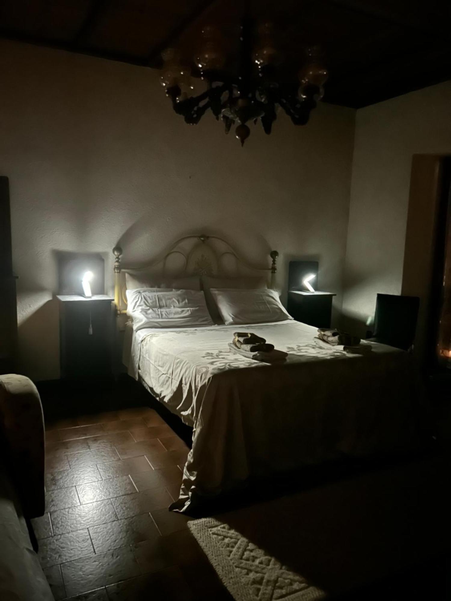 Appartamento Storico A Valle San Martino Di Spoleto Esterno foto